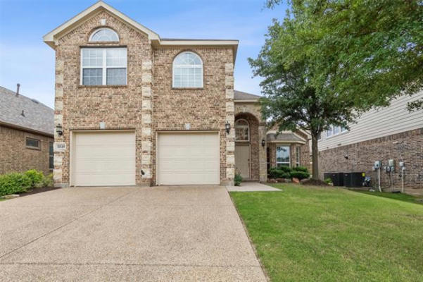 8549 MEADOW SWEET LN, FORT WORTH, TX 76123, photo 4 of 39