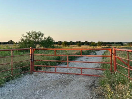 000 HWY 101, BOWIE, TX 76230 - Image 1