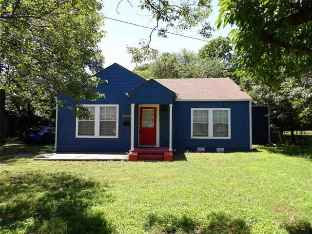 705 N KAUFMAN ST, SEAGOVILLE, TX 75159, photo 1 of 38