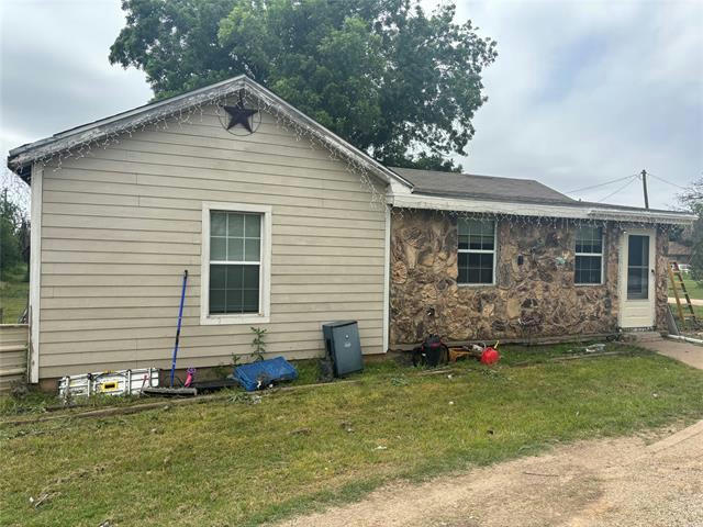 602 HIGHWAY 6, LUEDERS, TX 79533, photo 1 of 9