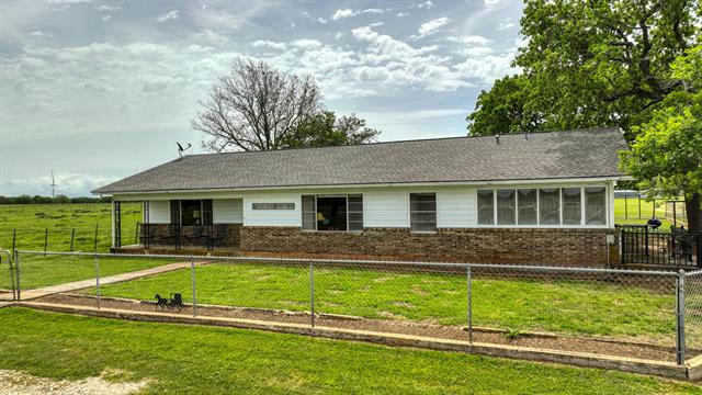 370 COUNTY ROAD 240, GOLDTHWAITE, TX 76531, photo 3 of 38