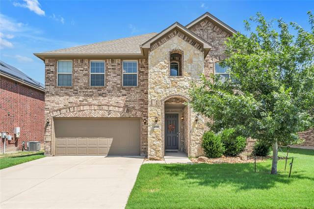4220 GLEN ABBEY DR, FORT WORTH, TX 76036, photo 1 of 40