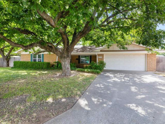 1207 ANETTA ST, BOWIE, TX 76230 - Image 1