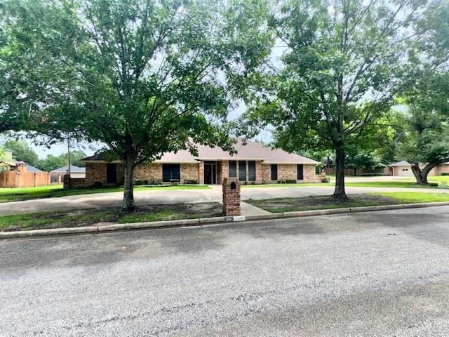 1176 OVAL DR, ATHENS, TX 75751, photo 1 of 20