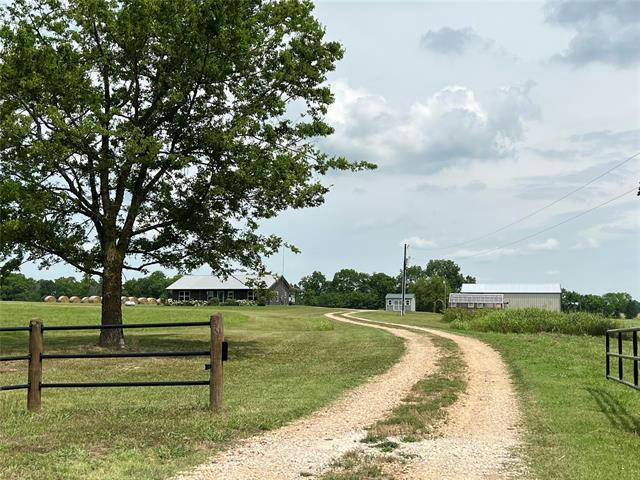 1845 COUNTY ROAD 14200, BLOSSOM, TX 75416, photo 1 of 35