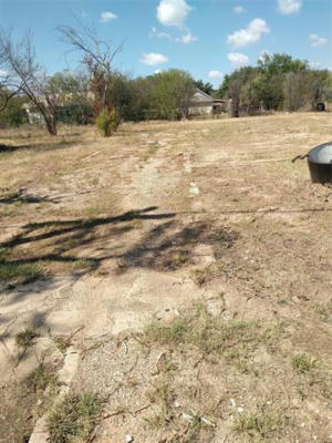 802 S NECHES ST, COLEMAN, TX 76834, photo 3 of 5