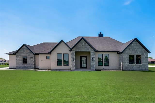 1333 CANYON LAKE RD, WILLS POINT, TX 75169, photo 1 of 40