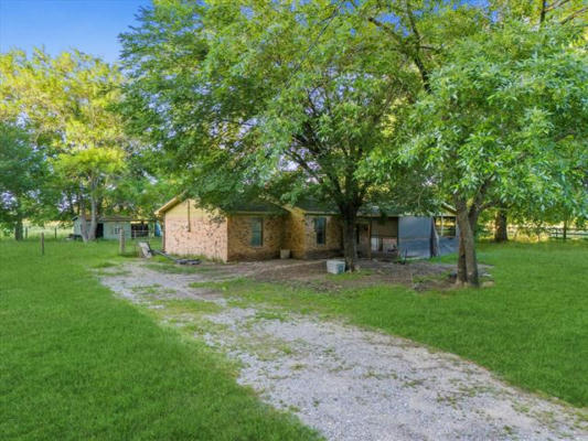 372 COUNTY ROAD 2241, GREENVILLE, TX 75402, photo 4 of 9