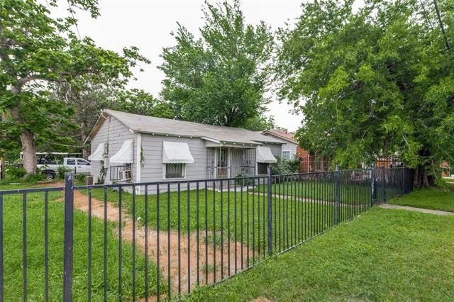 3901 E BERRY ST, FORT WORTH, TX 76105, photo 1 of 12