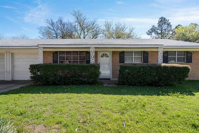 412 ROSEDALE DR, GAINESVILLE, TX 76240, photo 1 of 15