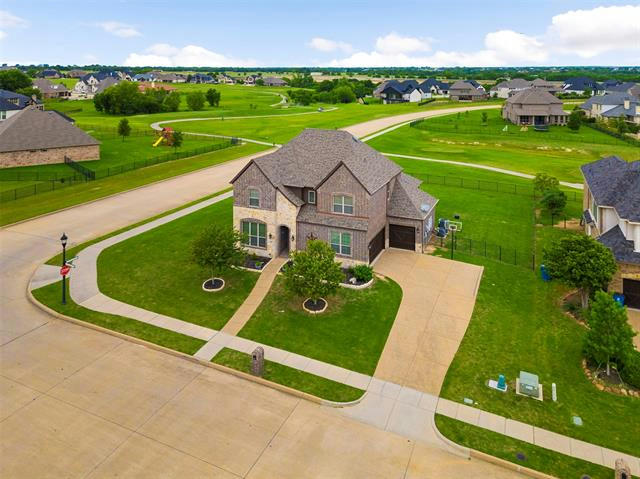 2100 FRED COUPLES DR, GUNTER, TX 75058, photo 1 of 40