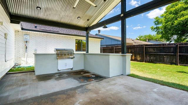4905 WATSON DR, THE COLONY, TX 75056, photo 4 of 31