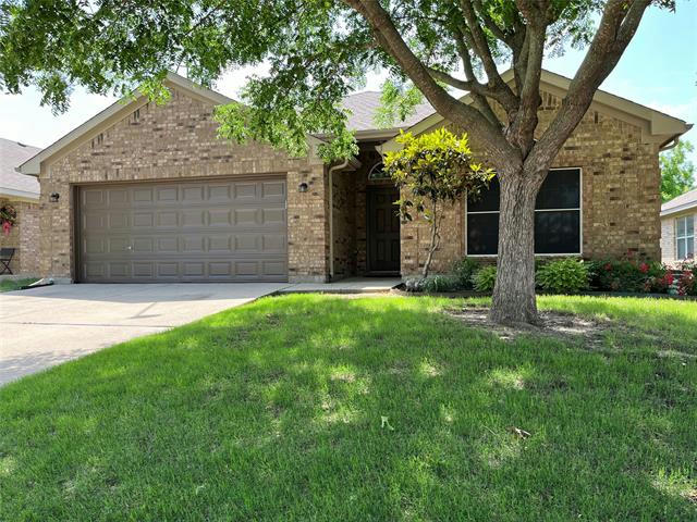 134 OLD SETTLERS TRL, WAXAHACHIE, TX 75167, photo 1 of 23