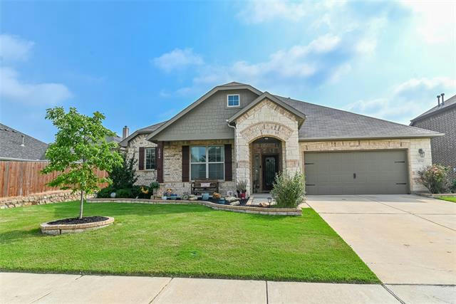 1034 BASKET WILLOW TER, FORT WORTH, TX 76052, photo 1 of 39