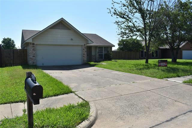 200 SEAGULL CT, IRVING, TX 75060, photo 1 of 17