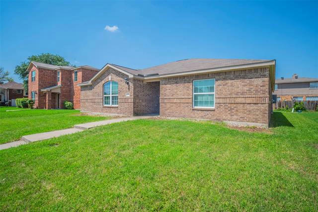 1039 STANWYCK AVE, DUNCANVILLE, TX 75137, photo 1 of 26