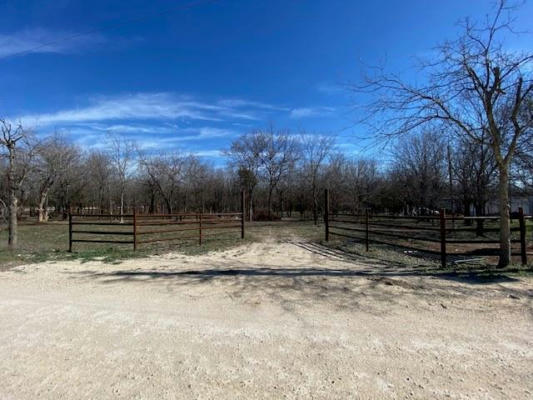 712 COUNTY ROAD 1155, KOPPERL, TX 76652 - Image 1