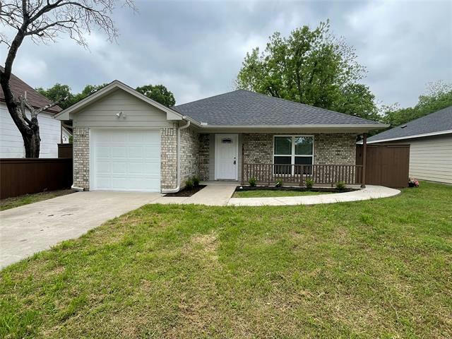 785 CHASE AVE, CLEBURNE, TX 76031, photo 1 of 32