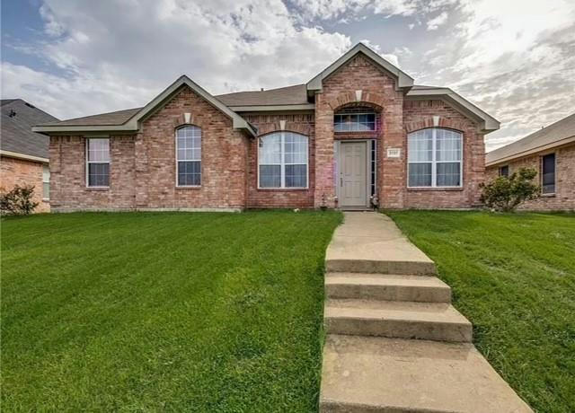 3137 BENT OAK DR, MESQUITE, TX 75181, photo 1 of 3