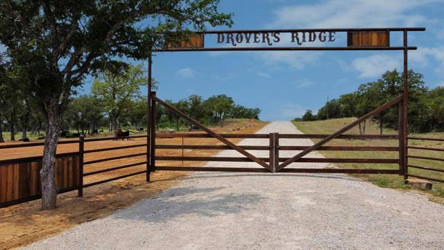 1001 DROVER'S TRAIL