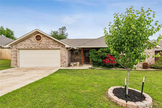 518 SWEETWATER DR, WEATHERFORD, TX 76085, photo 1 of 31