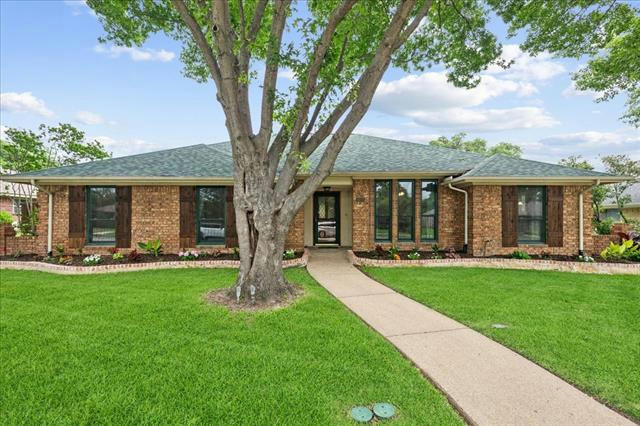 1605 PARKSIDE TRL, LEWISVILLE, TX 75077, photo 1 of 33