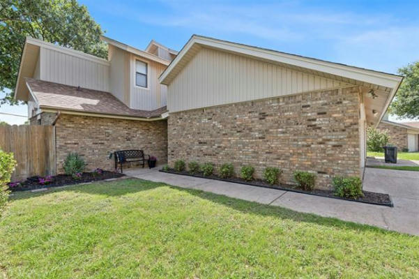 105 YORKSHIRE CT, EULESS, TX 76040 - Image 1