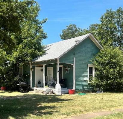 501 N CEDAR ST, SEYMOUR, TX 76380 - Image 1