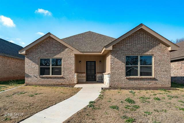 1407 SKINNEY DR, SWEETWATER, TX 79556, photo 1 of 18