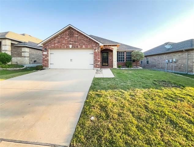 2429 GRAND RAPIDS DR, FORT WORTH, TX 76177, photo 1 of 20