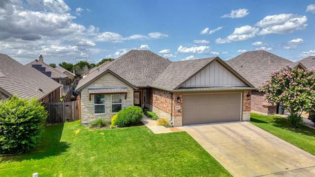 613 ZACHARY DR, WEATHERFORD, TX 76087 - Image 1