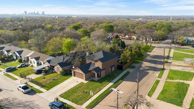 3921 MILLET AVE, FORT WORTH, TX 76105, photo 3 of 28