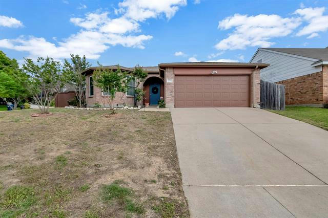 2701 BREA CANYON RD, FORT WORTH, TX 76108, photo 1 of 40