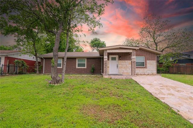 4800 MARSHALL ST, FOREST HILL, TX 76119, photo 1 of 23