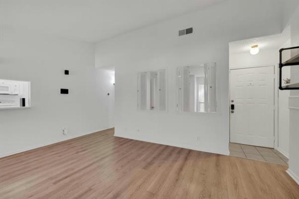 1912 EMERALD PL APT 1122, ARLINGTON, TX 76011, photo 4 of 33