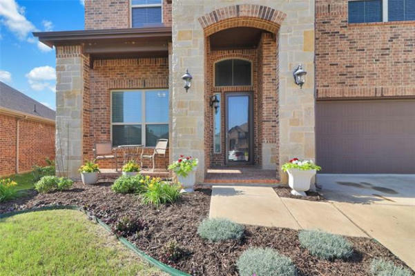 5808 CANYON OAKS LN, FORT WORTH, TX 76137, photo 4 of 31