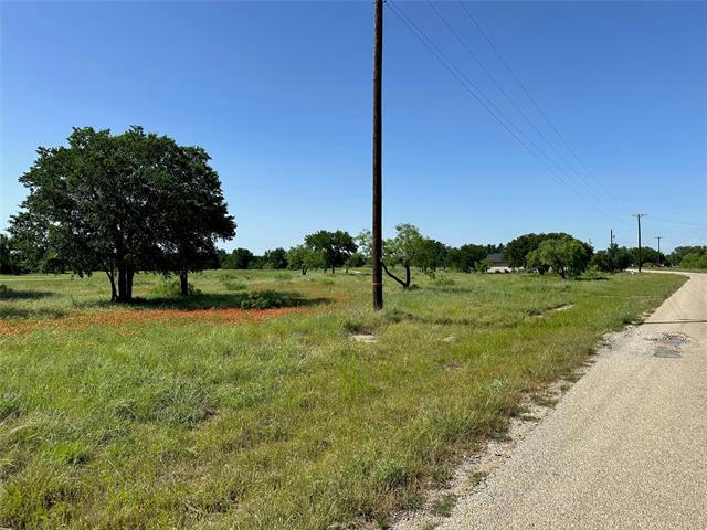 609 FEATHER BAY BLVD, BROWNWOOD, TX 76801, photo 1 of 40