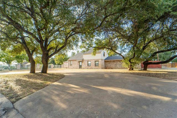 2600 SHA LN, BRECKENRIDGE, TX 76424 - Image 1