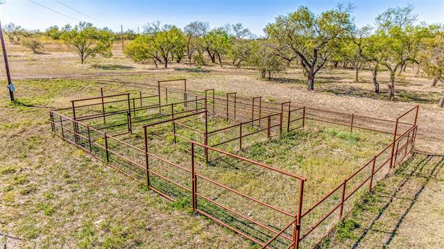 401 FM 2823, DUBLIN, TX 76446, photo 3 of 29