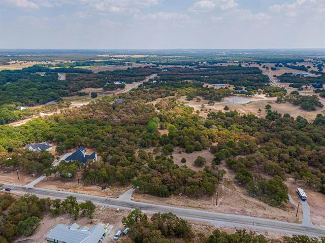 320 ROLLING BEND RD, ALVORD, TX 76225, photo 1 of 12