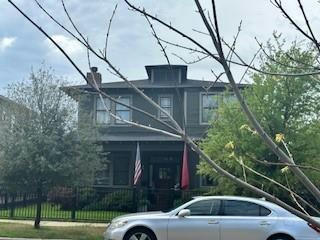 807 W MORPHY ST, FORT WORTH, TX 76104, photo 4 of 9
