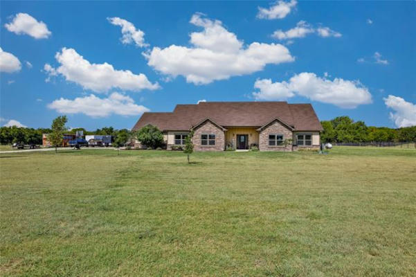 945 RITCHEY RD, VALLEY VIEW, TX 76272 - Image 1