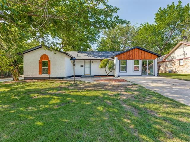 3832 FALCON DR, FOREST HILL, TX 76119, photo 1 of 25