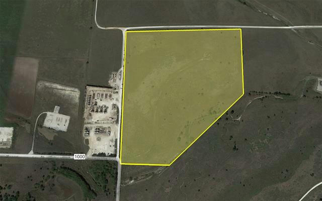 12700 COUNTY ROAD 1000, CRESSON, TX 76035, photo 2 of 9