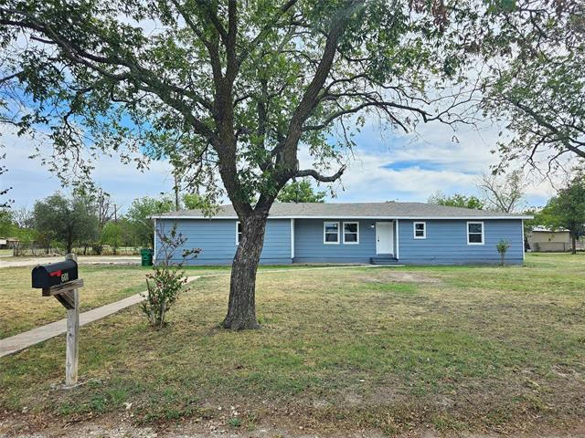 601 W 7TH ST, COLEMAN, TX 76834, photo 1 of 23