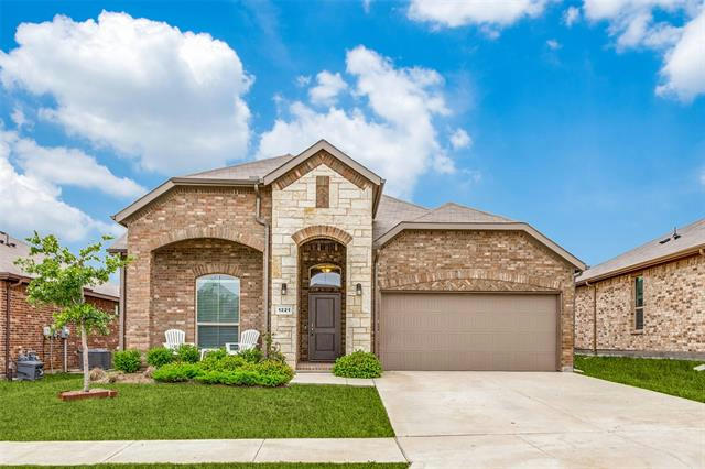 1221 BOSQUE LN, WEATHERFORD, TX 76087, photo 1 of 40