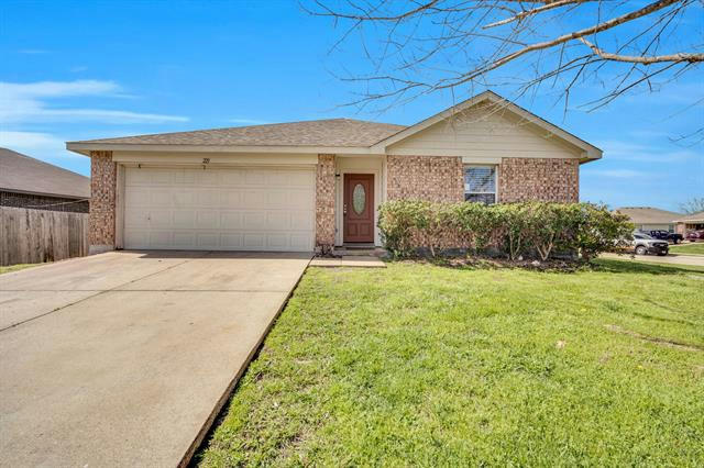 221 MEADOWCREST DR, TERRELL, TX 75160, photo 1 of 40