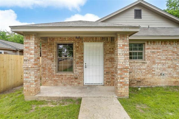 1610 E HARVEY AVE, FORT WORTH, TX 76104, photo 2 of 40