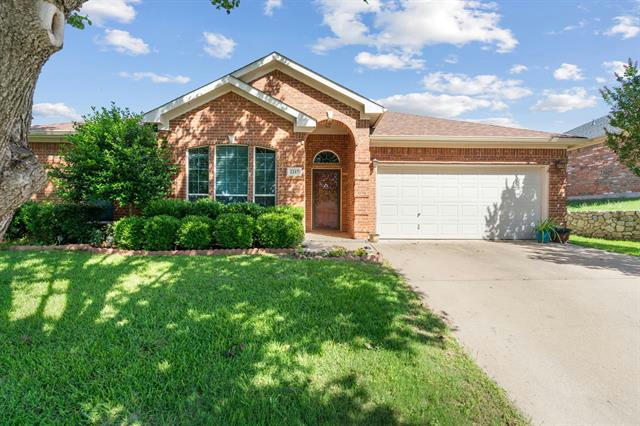 2217 CREEK SIDE DR, WEATHERFORD, TX 76087, photo 1 of 32