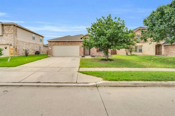 10320 FOSSIL VALLEY DR, FORT WORTH, TX 76131 - Image 1